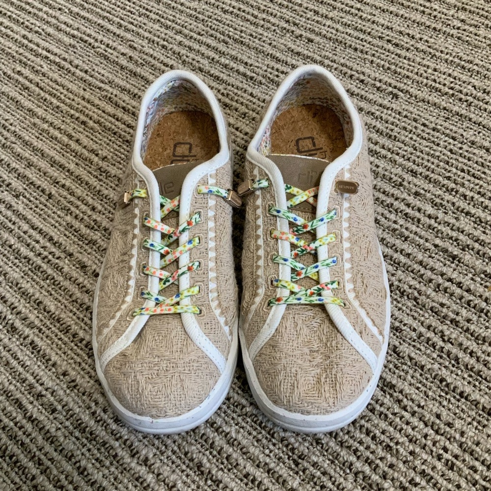 Hey Dude Women’s Katrina Nut Casual Shoe